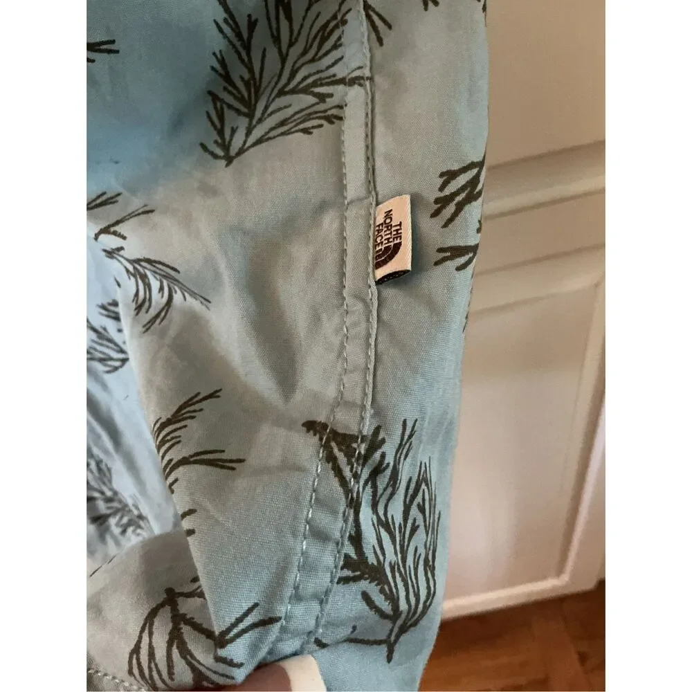 The North Face Baytrail Button Down Shirt Sz M Pearl Pocket